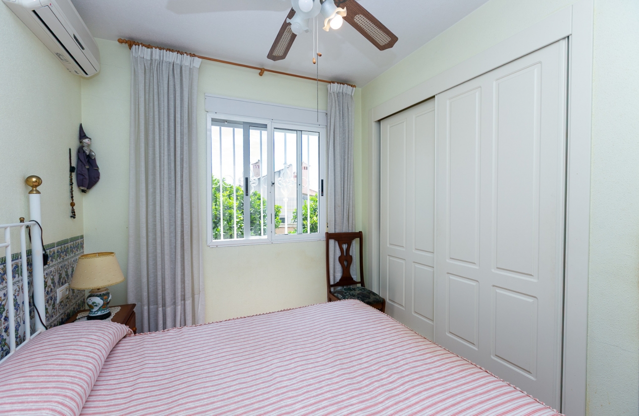 Rynek wtórny - Villa - Orihuela Costa - La Zenia