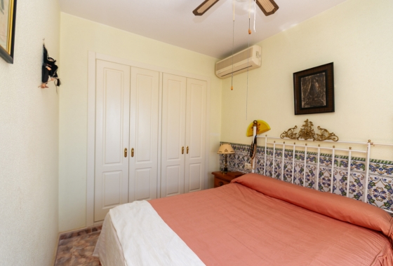 Rynek wtórny - Villa - Orihuela Costa - La Zenia