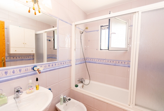 Rynek wtórny - Villa - Orihuela Costa - La Zenia