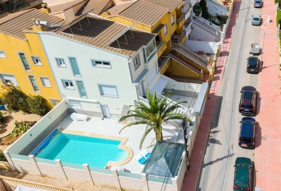 Rynek wtórny - Szeregowiec - Torrevieja - Punta Prima