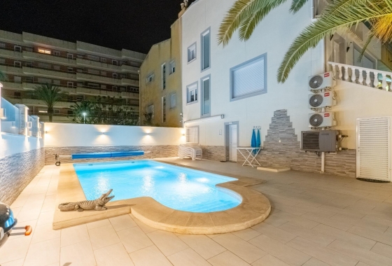 Rynek wtórny - Szeregowiec - Torrevieja - Punta Prima