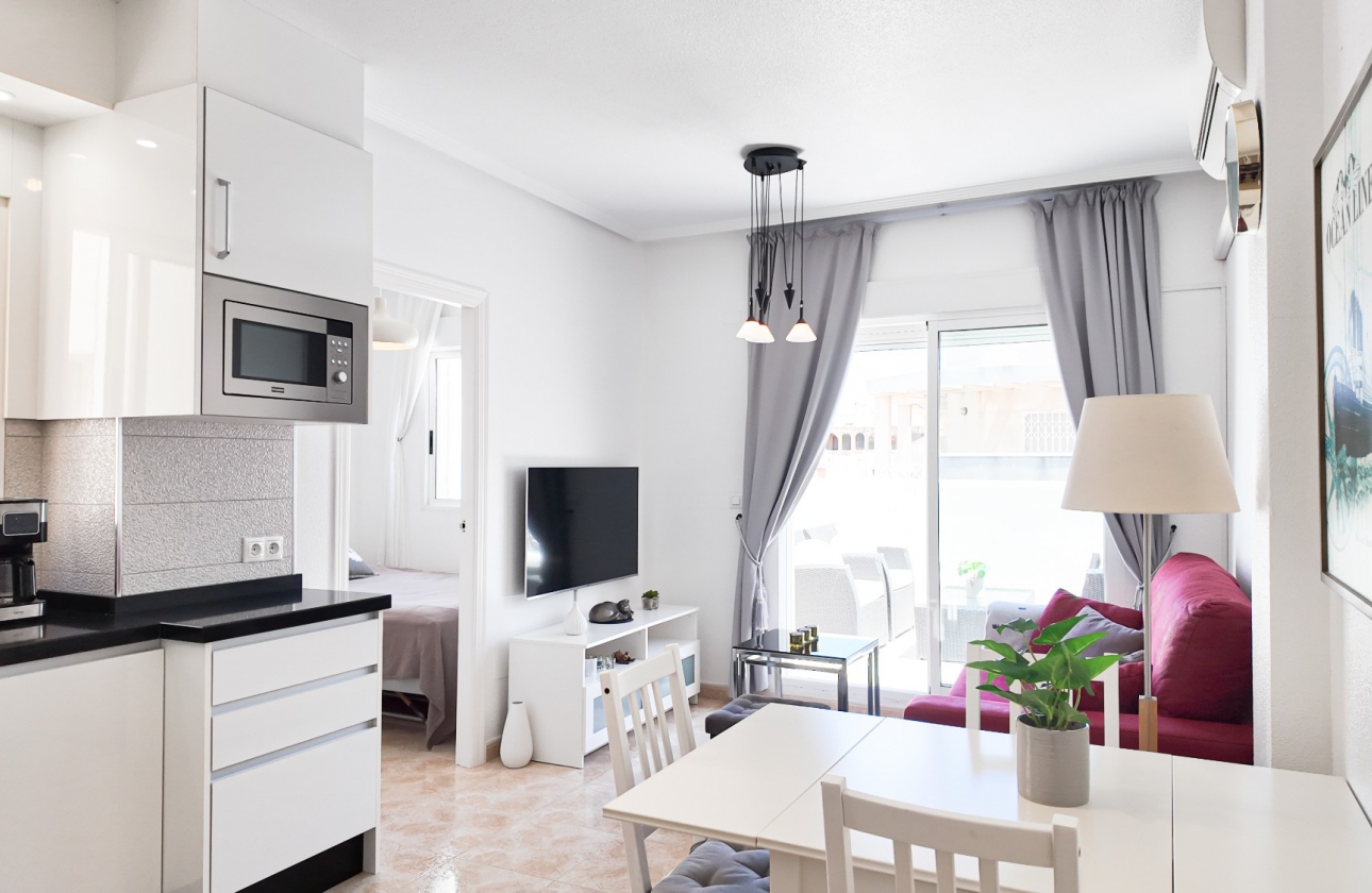 Rynek wtórny - Apartament - Torrevieja - Parque de las Naciones