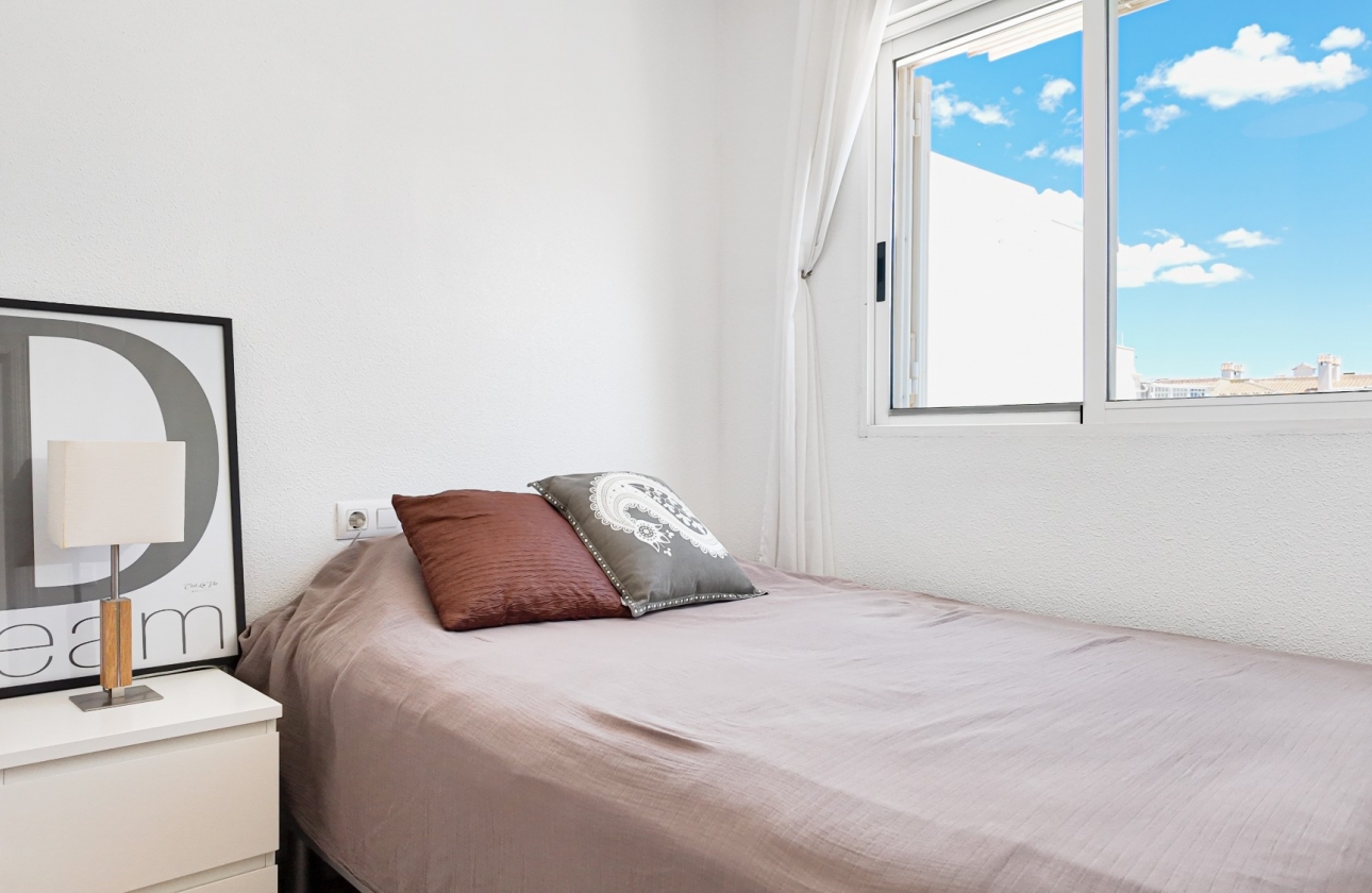 Rynek wtórny - Apartament - Torrevieja - Parque de las Naciones