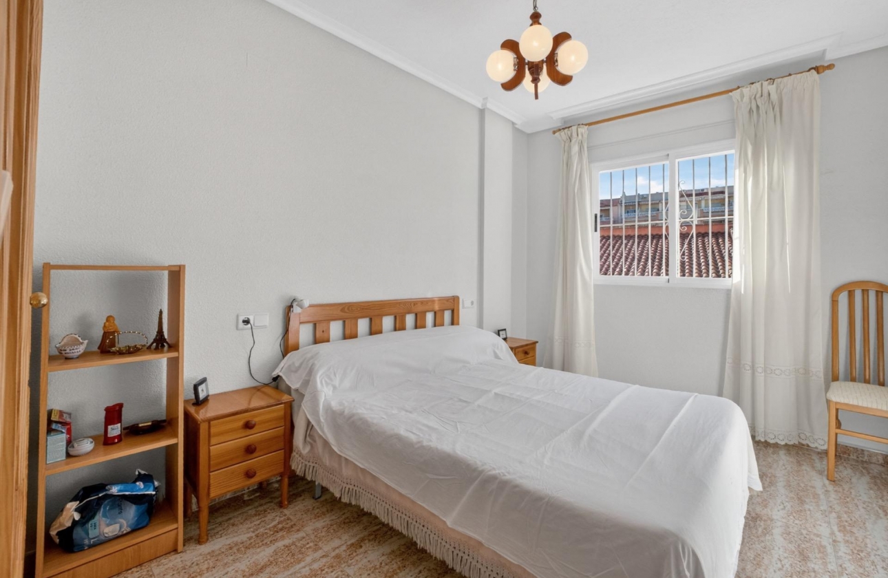 Reventa - Apartment - Torrevieja - Playa de los Locos