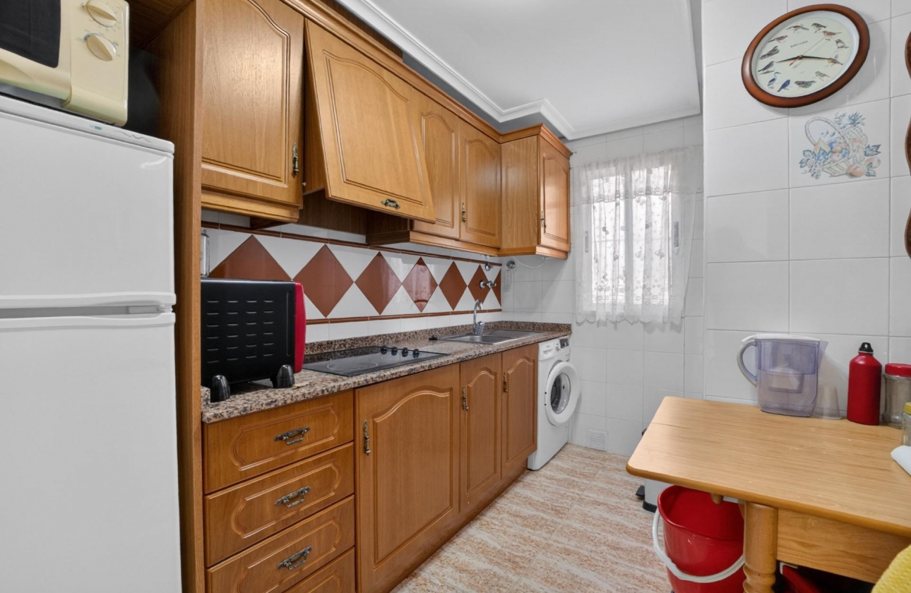 Reventa - Apartment - Torrevieja - Playa de los Locos