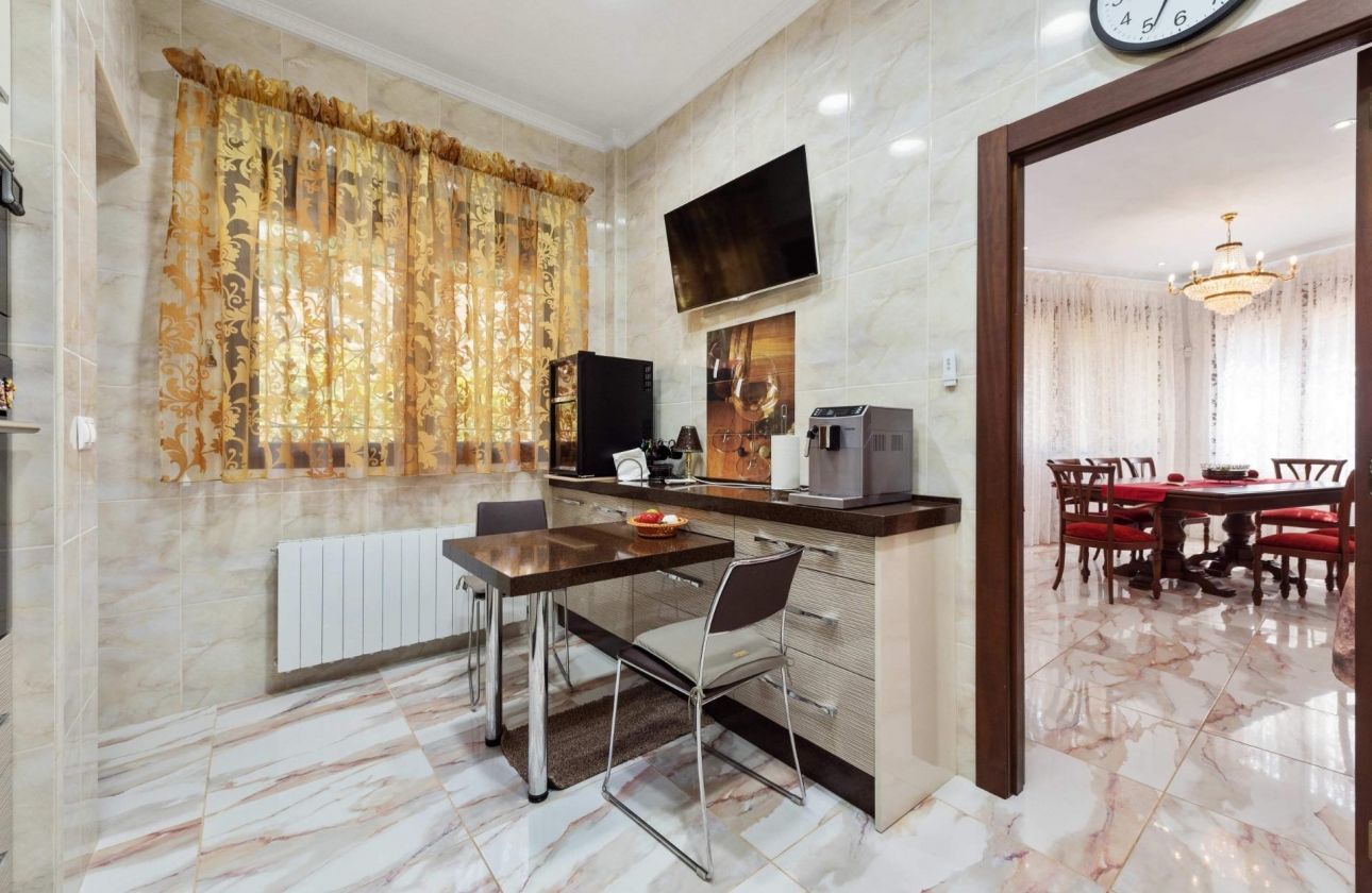 Rynek wtórny - Villa - Orihuela Costa - Campoamor