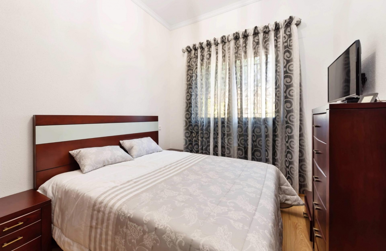 Rynek wtórny - Villa - Orihuela Costa - Campoamor