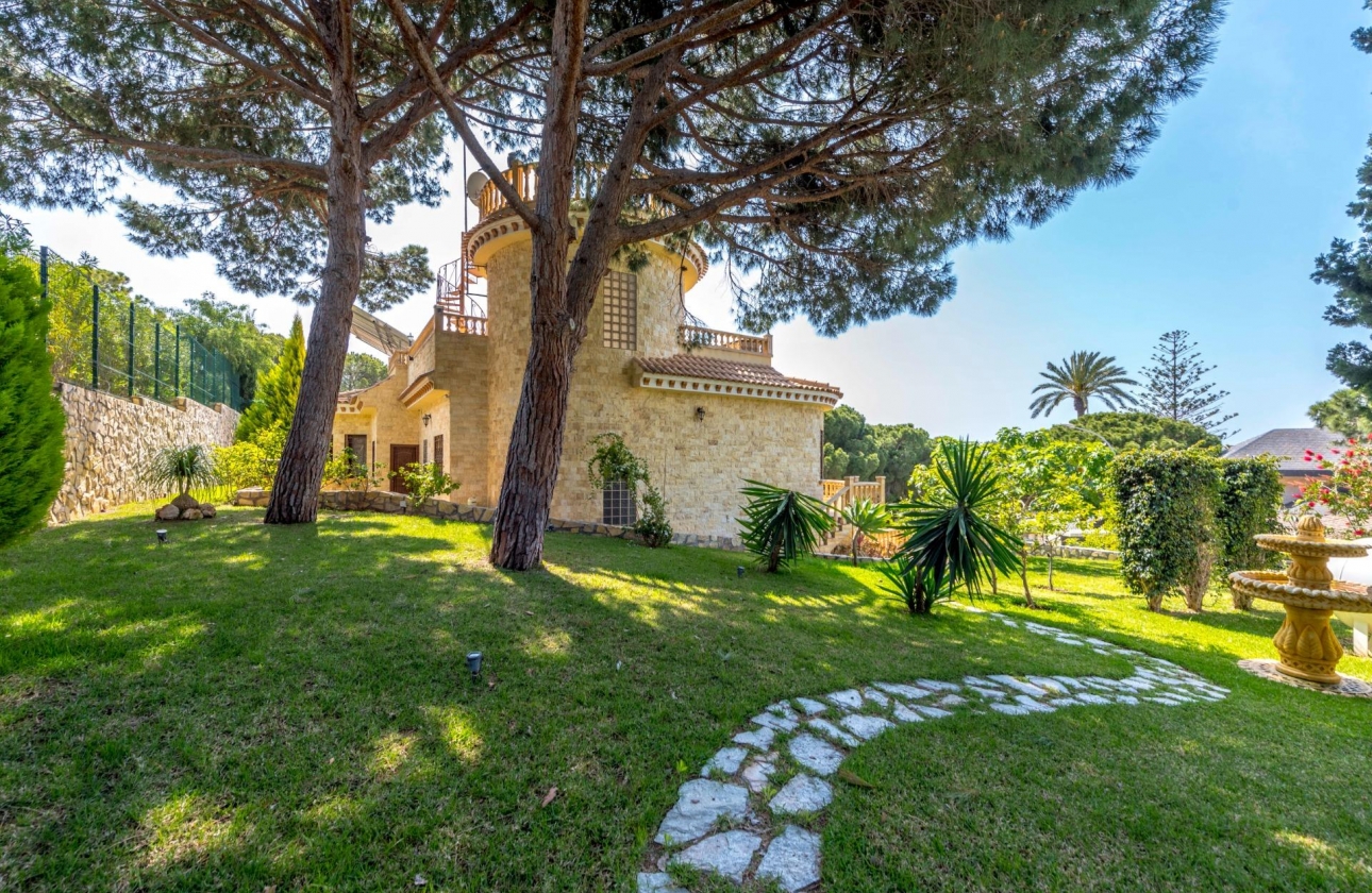 Rynek wtórny - Villa - Orihuela Costa - Campoamor