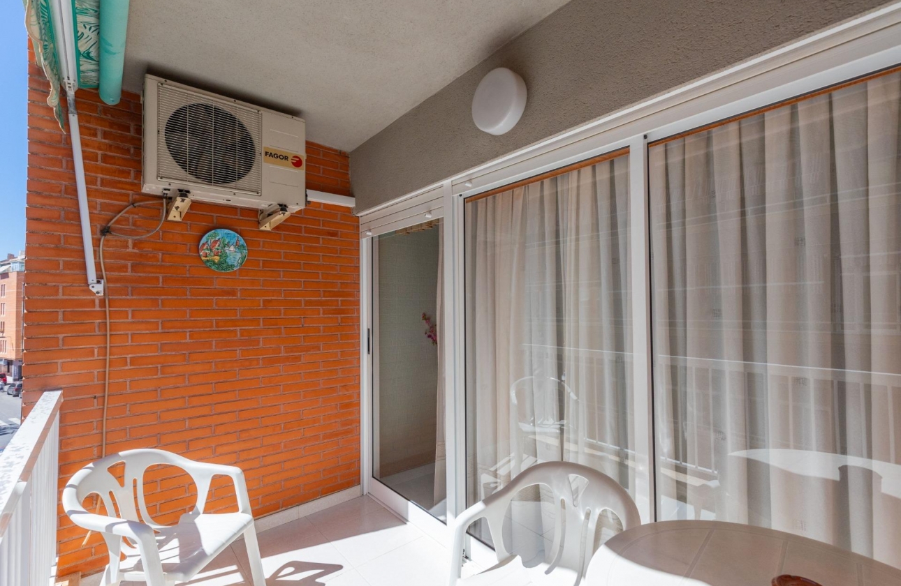 Rynek wtórny - Apartament - Torrevieja - Playa del Cura