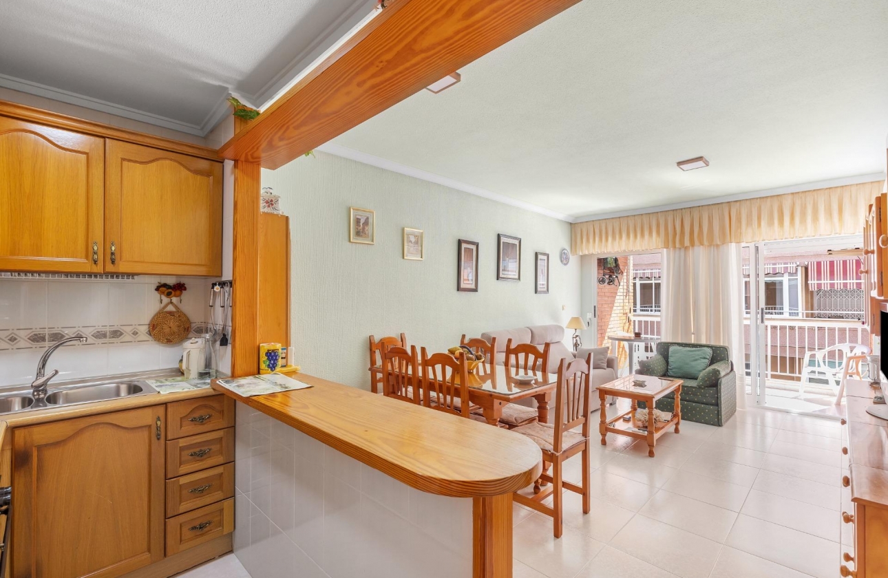 Rynek wtórny - Apartament - Torrevieja - Playa del Cura