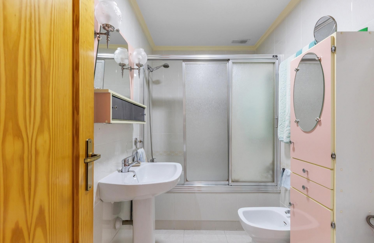 Rynek wtórny - Apartament - Torrevieja - Playa del Cura