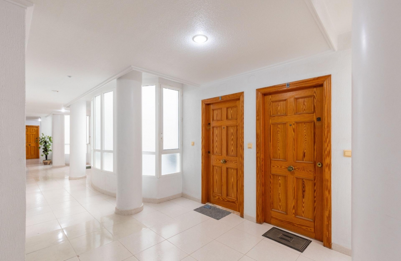 Rynek wtórny - Apartament - Torrevieja - Playa del Cura
