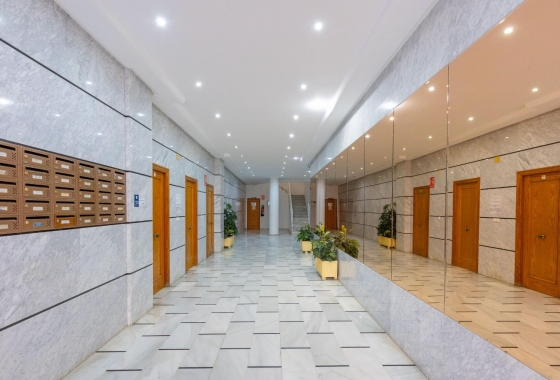 Rynek wtórny - Apartament - Torrevieja - Playa del Cura