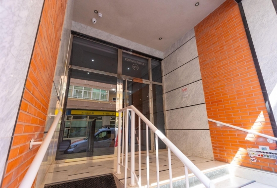 Rynek wtórny - Apartament - Torrevieja - Playa del Cura