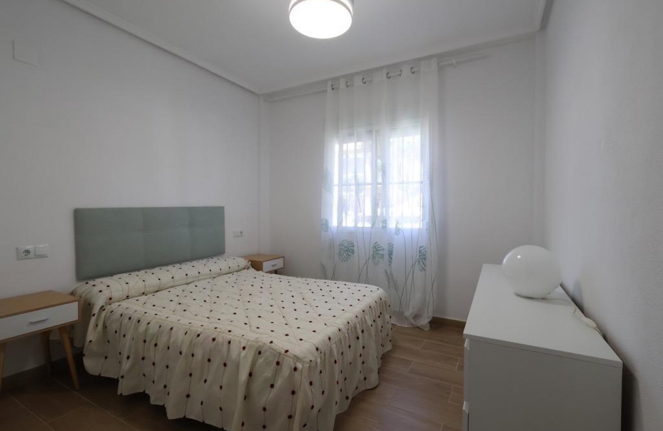 Rynek wtórny - Bungalow - Orihuela Costa - Las Filipinas