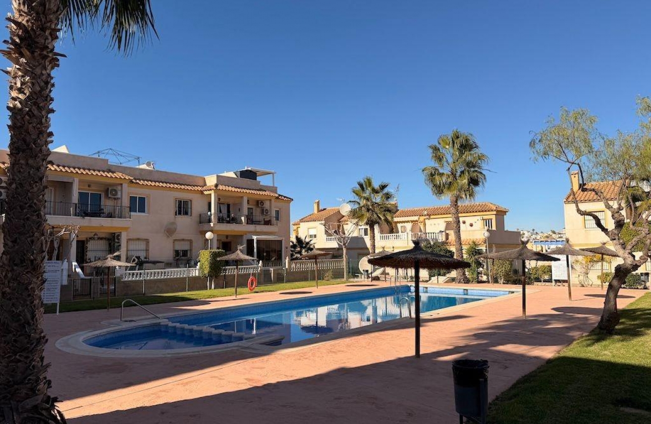 Rynek wtórny - Bungalow - Orihuela Costa - Las Filipinas