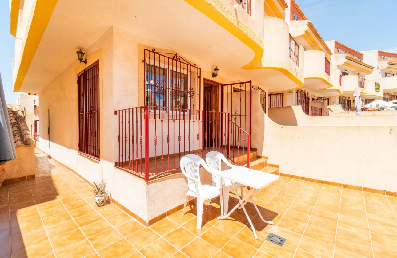 Wynajem długoterminowy - Szeregowiec - Orihuela Costa - La Zenia