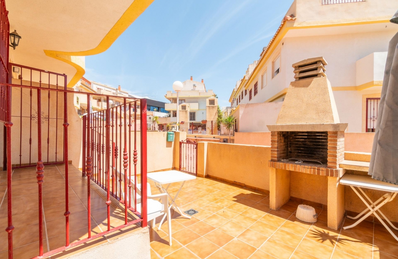 Wynajem długoterminowy - Szeregowiec - Orihuela Costa - La Zenia