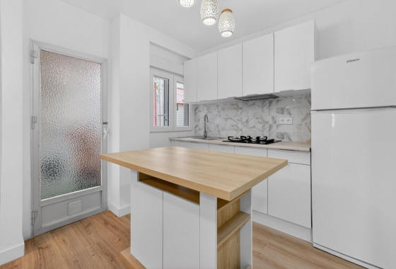 Rynek wtórny - Apartament - Torrevieja - Centro