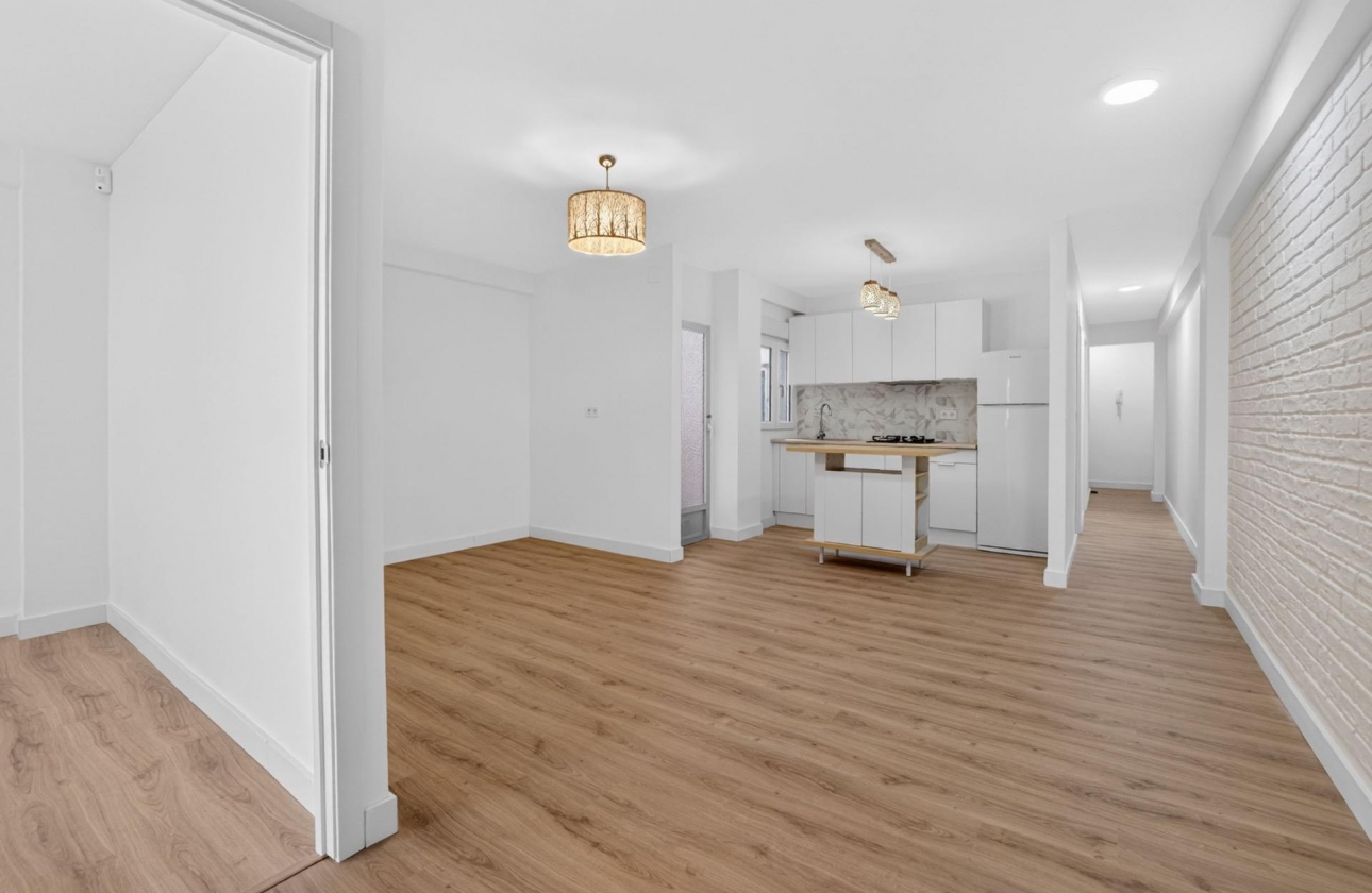 Rynek wtórny - Apartament - Torrevieja - Centro