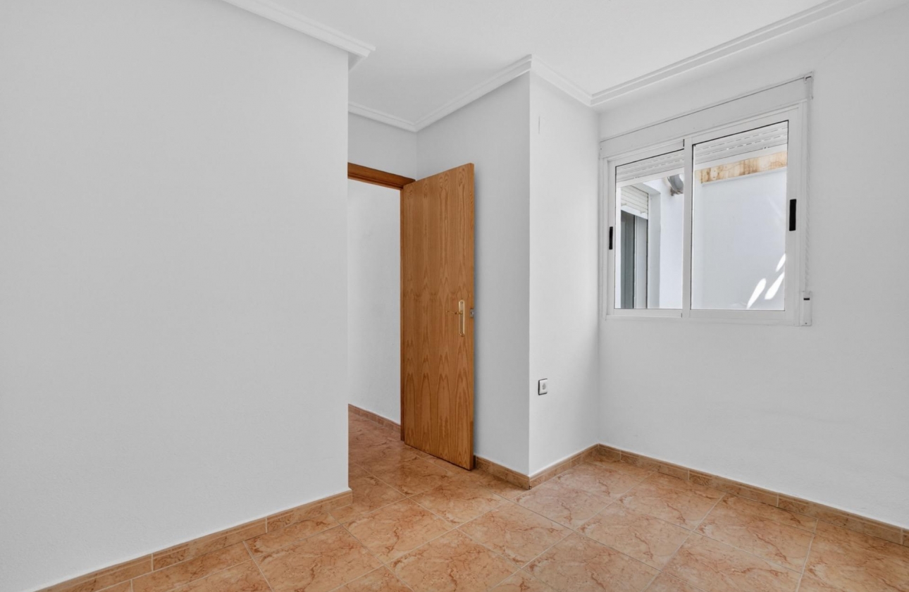 Rynek wtórny - Apartament - Torrevieja - El limonar