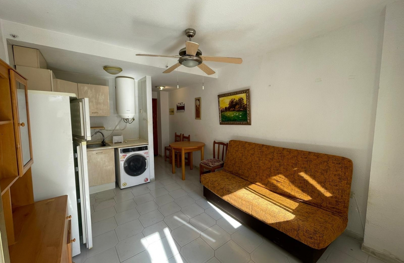 Rynek wtórny - Studio/Kawalerka - Torrevieja - Centro