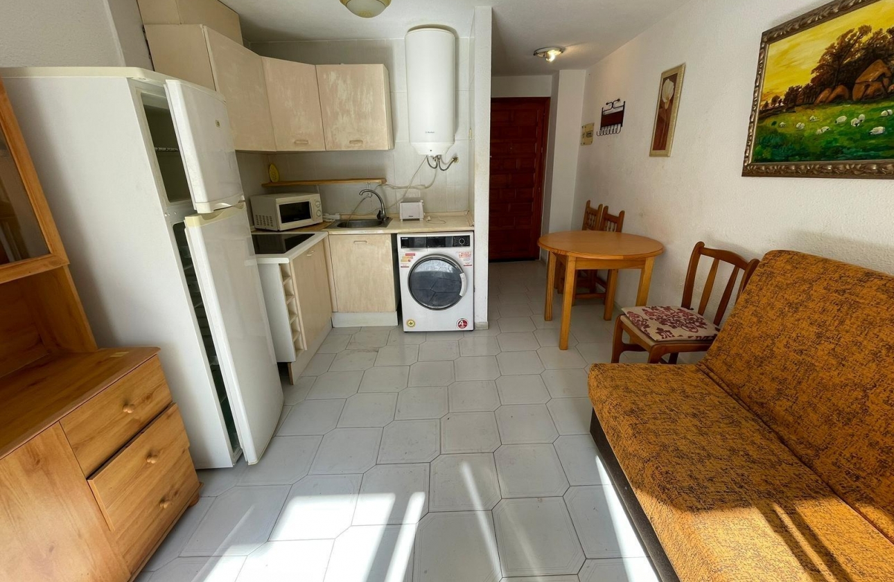 Rynek wtórny - Studio/Kawalerka - Torrevieja - Centro