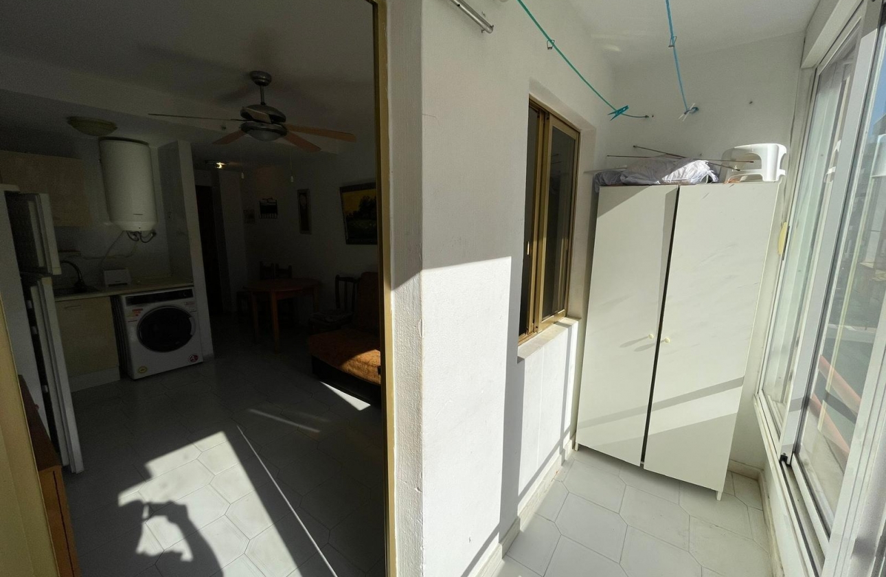 Rynek wtórny - Studio/Kawalerka - Torrevieja - Centro