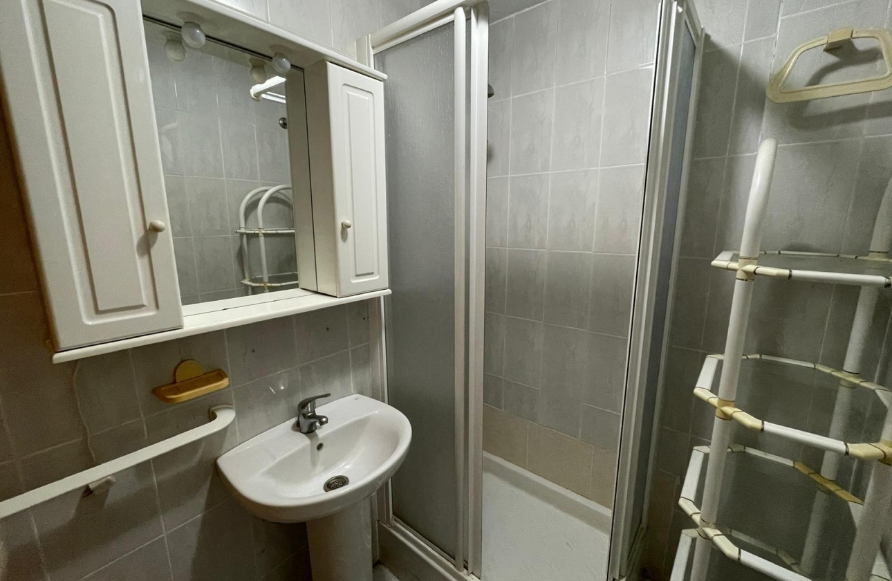 Rynek wtórny - Studio/Kawalerka - Torrevieja - Centro