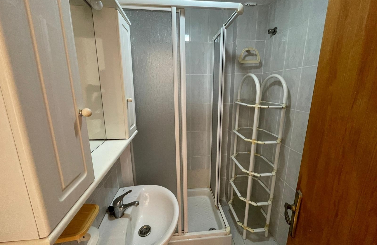Rynek wtórny - Studio/Kawalerka - Torrevieja - Centro