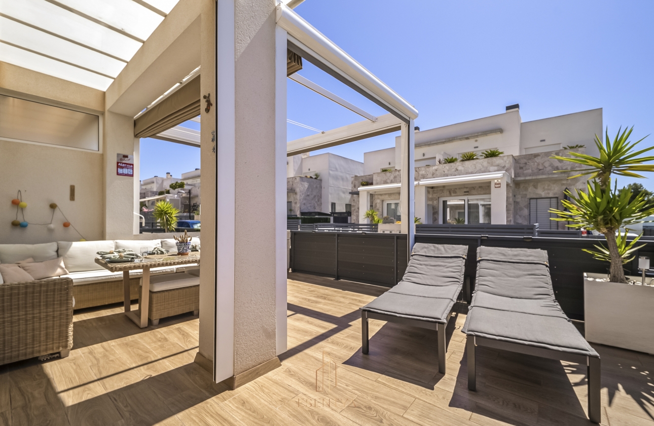 Rynek wtórny - Szeregowiec - Torrevieja - Aguas Nuevas