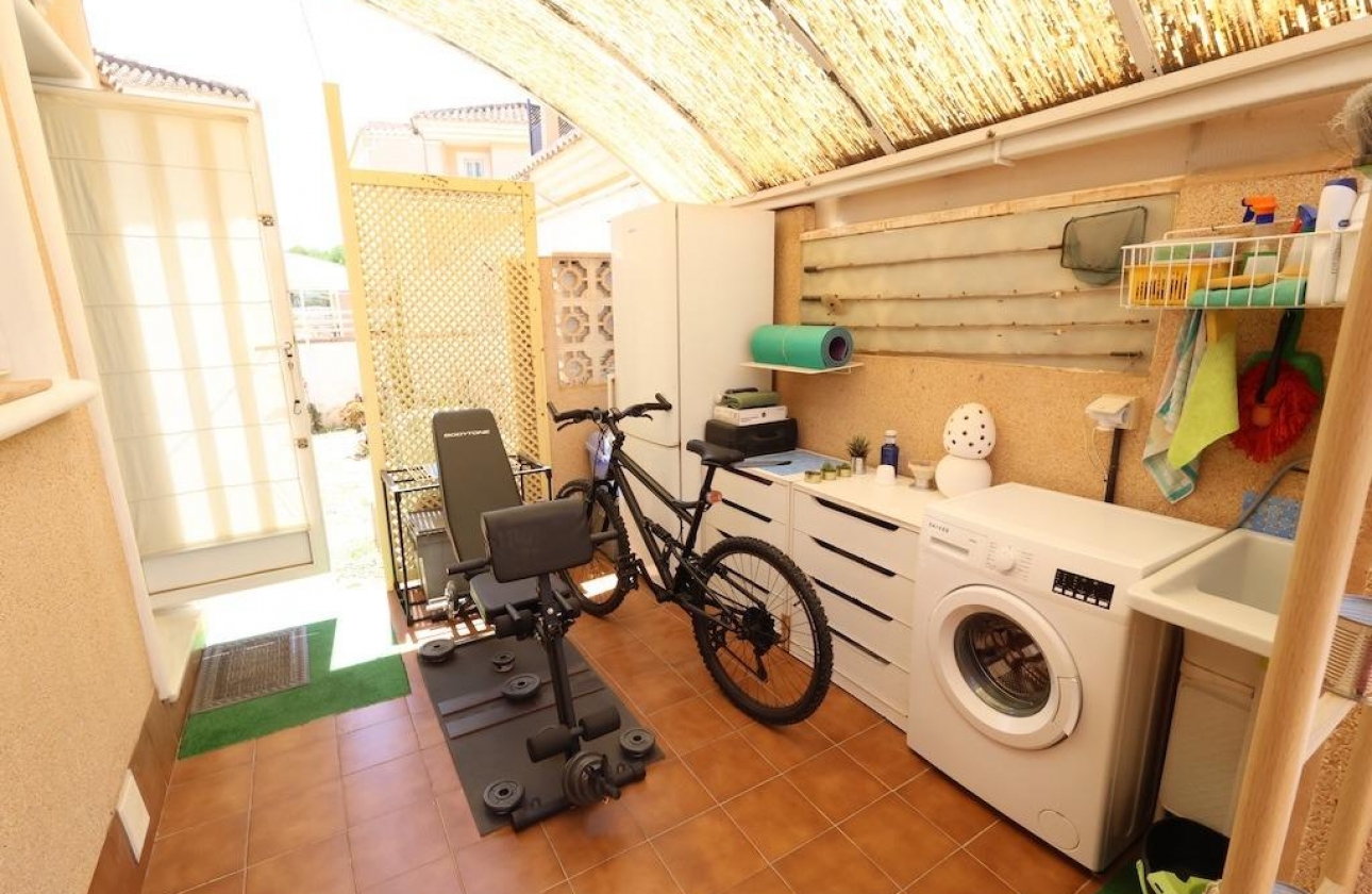 Rynek wtórny - Villa - Torrevieja - Los Balcones