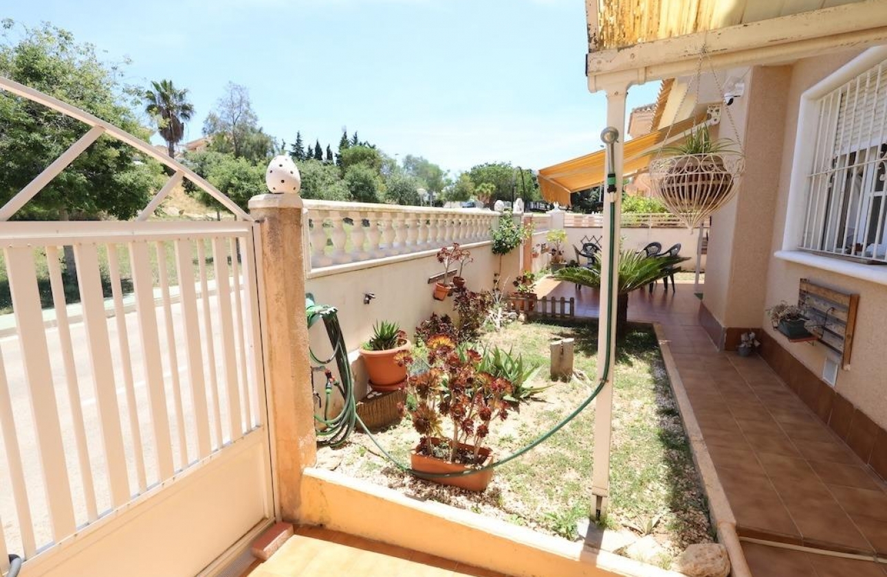 Rynek wtórny - Villa - Torrevieja - Los Balcones