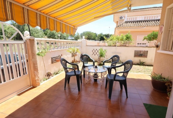 Rynek wtórny - Villa - Torrevieja - Los Balcones