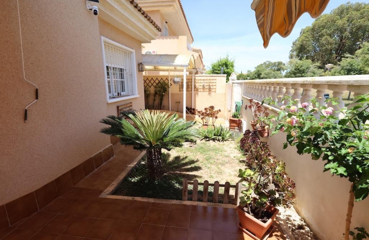 Rynek wtórny - Villa - Torrevieja - Los Balcones