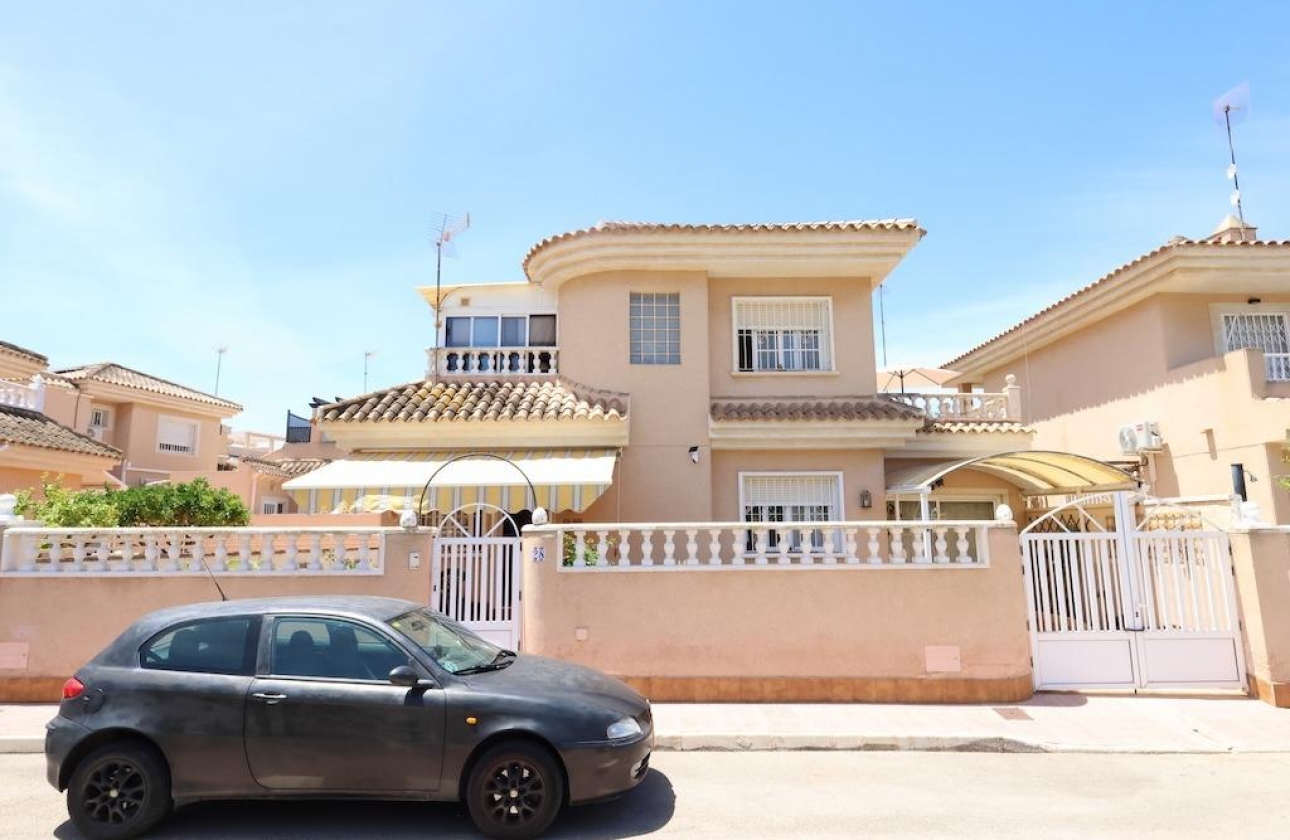 Rynek wtórny - Villa - Torrevieja - Los Balcones
