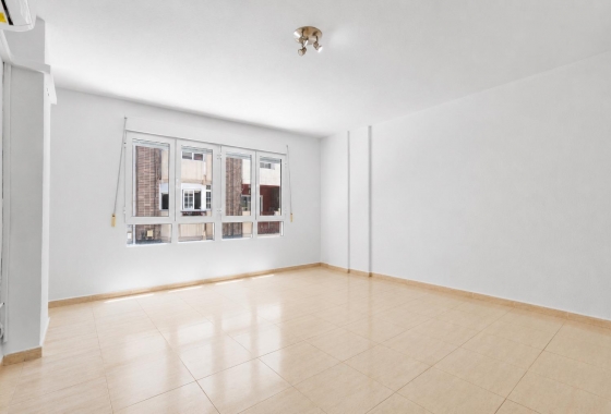 Rynek wtórny - Apartament - Torrevieja - Puerto Deportivo