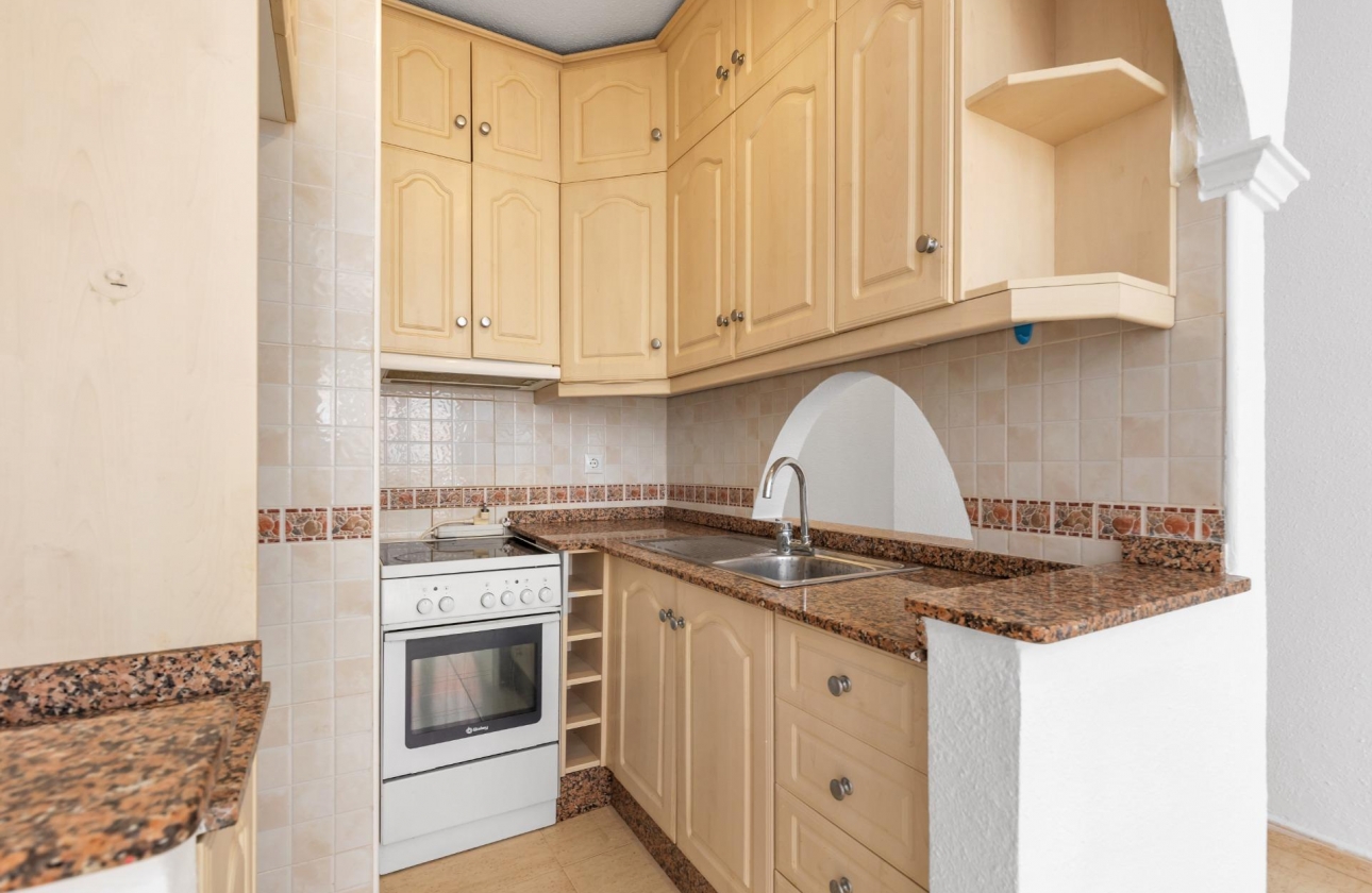 Rynek wtórny - Apartament - Torrevieja - Puerto Deportivo