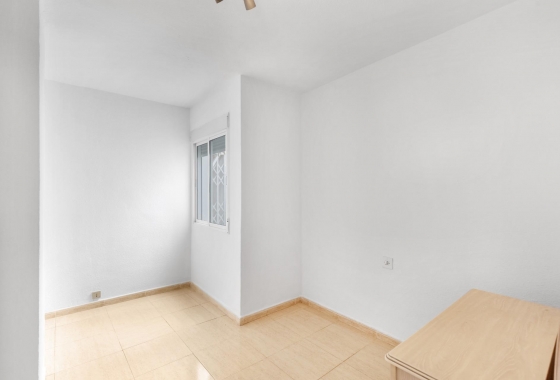 Rynek wtórny - Apartament - Torrevieja - Puerto Deportivo