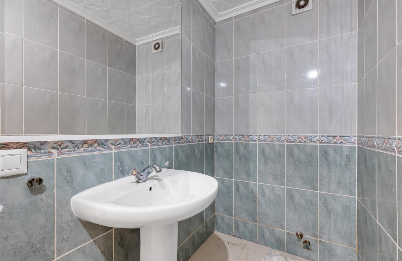 Rynek wtórny - Apartament - Torrevieja - Puerto Deportivo