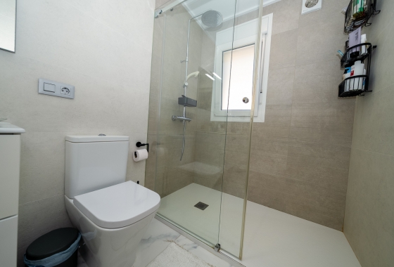 Resale - Villa - Pinar de Campoverde