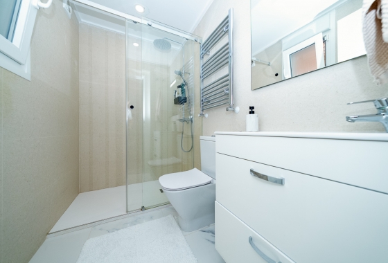 Resale - Villa - Pinar de Campoverde