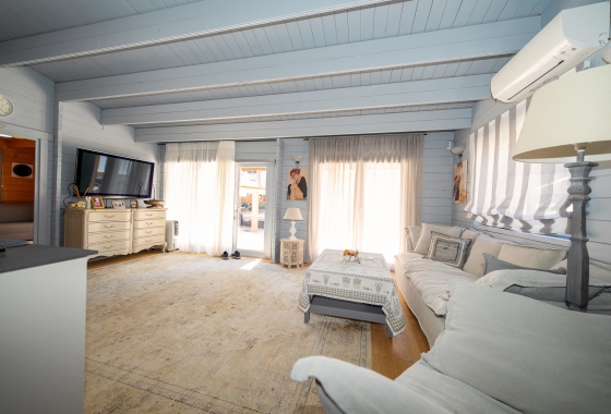 Resale - Villa - Pinar de Campoverde