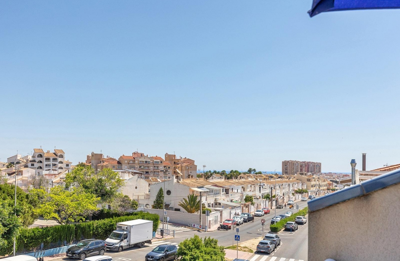 Reventa - Ático - Torrevieja - Estacion de autobuses