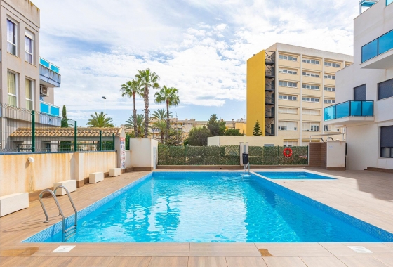 Reventa - Ático - Torrevieja - Estacion de autobuses