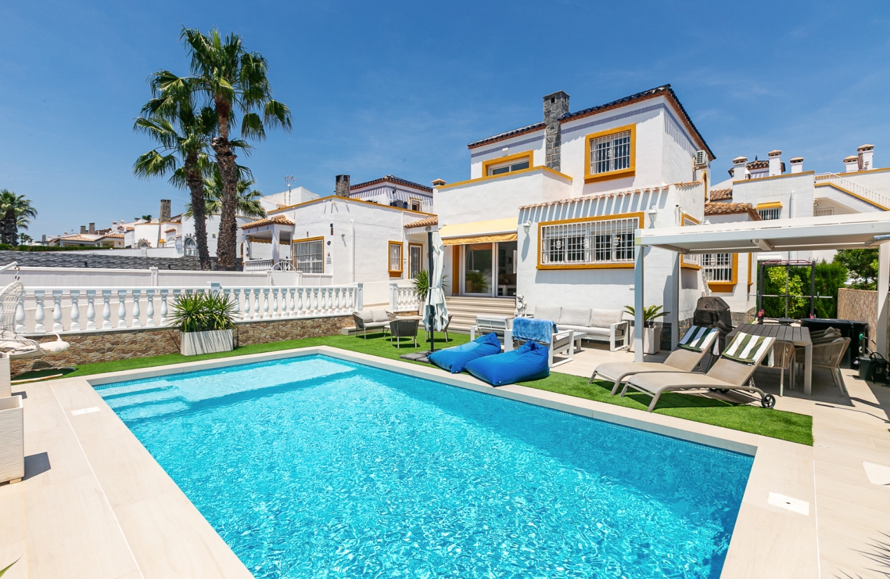 Resale - Semi-detached - Orihuela Costa - Los Dolses