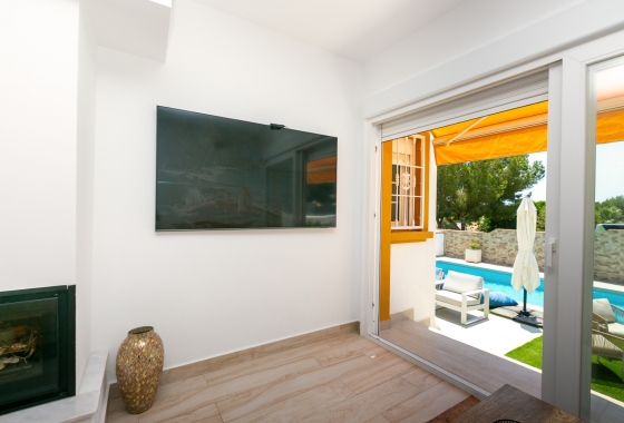 Resale - Semi-detached - Orihuela Costa - Los Dolses