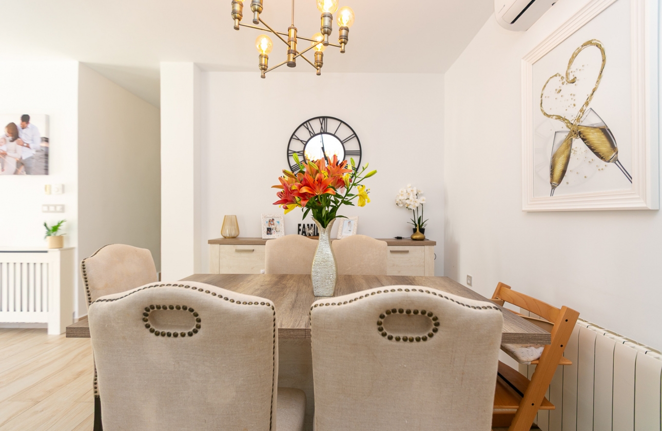 Resale - Semi-detached - Orihuela Costa - Los Dolses