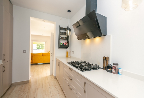 Resale - Semi-detached - Orihuela Costa - Los Dolses