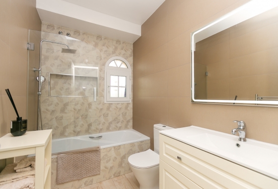 Resale - Semi-detached - Orihuela Costa - Los Dolses